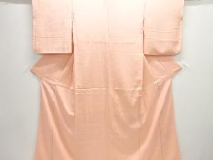 流水に糸菊模様織り出し一つ紋色無地着物